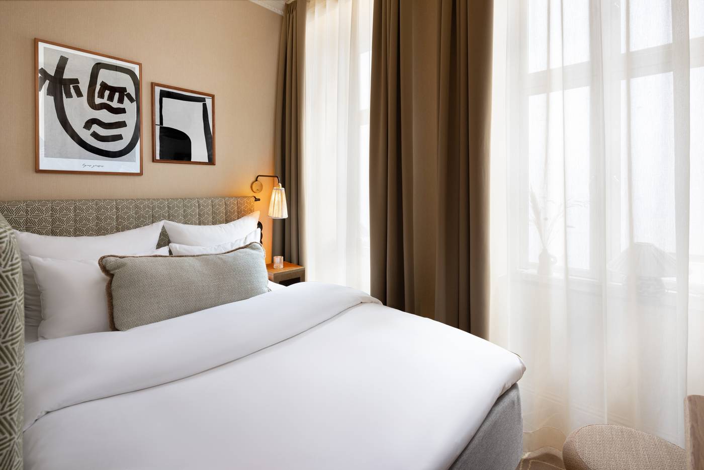 Grand-Joanne-Room-18