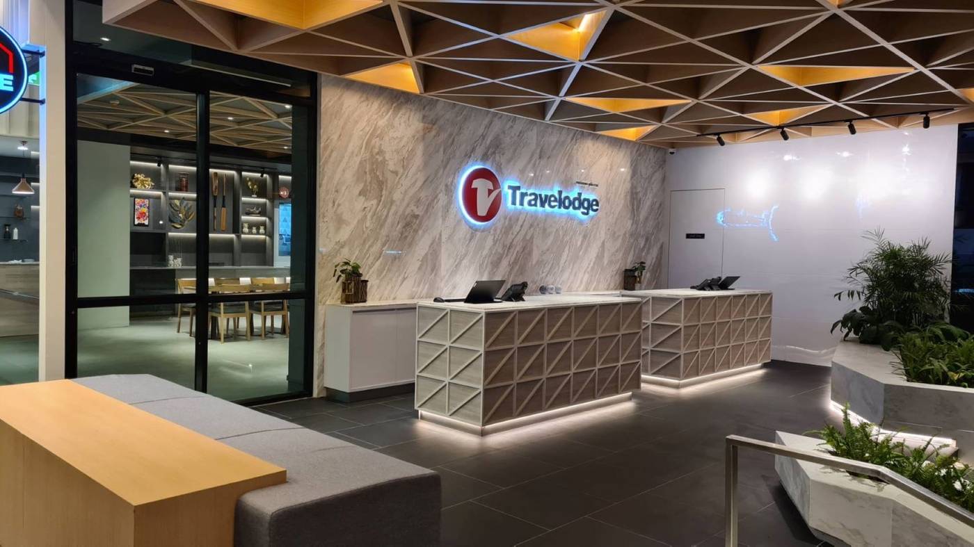TRAVELODGE-PHUKET-TOWN-Lobby-22