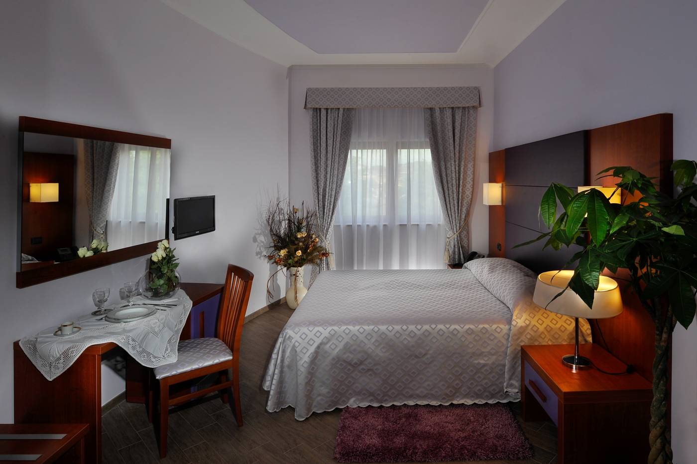 Hotel-Roma-Tiburtina-Room-22