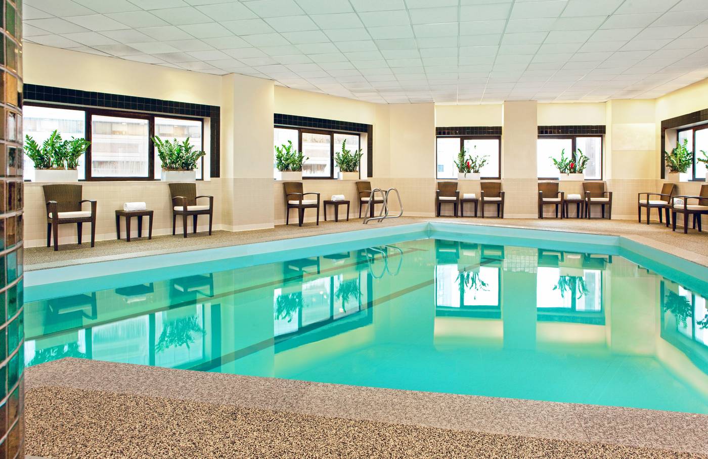 Westin-Copley-Place-Pool-73