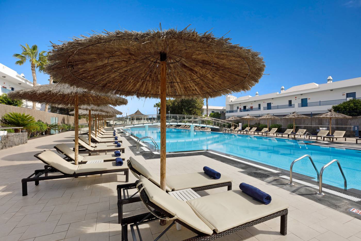 THB-Tropical-Island-Pool-8