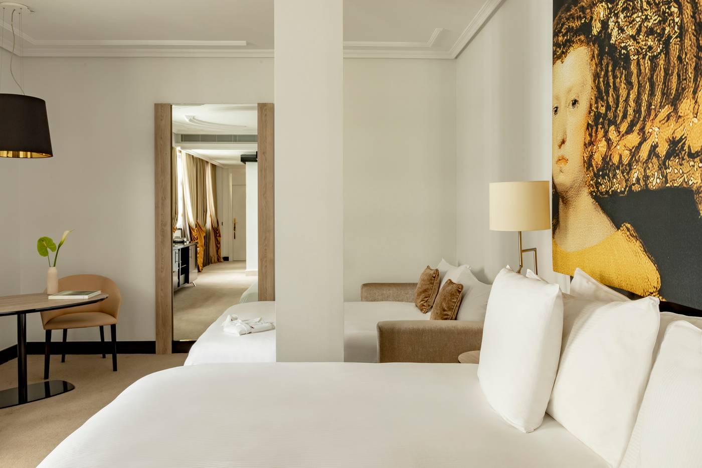 Gran-Melia-Palacio-de-los-Duques-Room-42