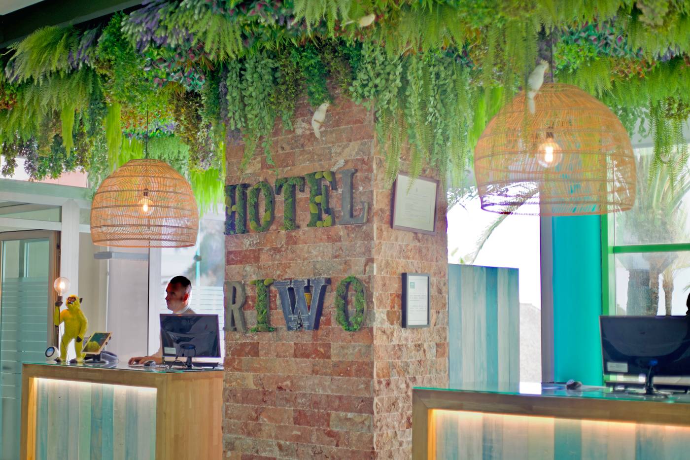 Holiday-World-RIWO-Lobby-31