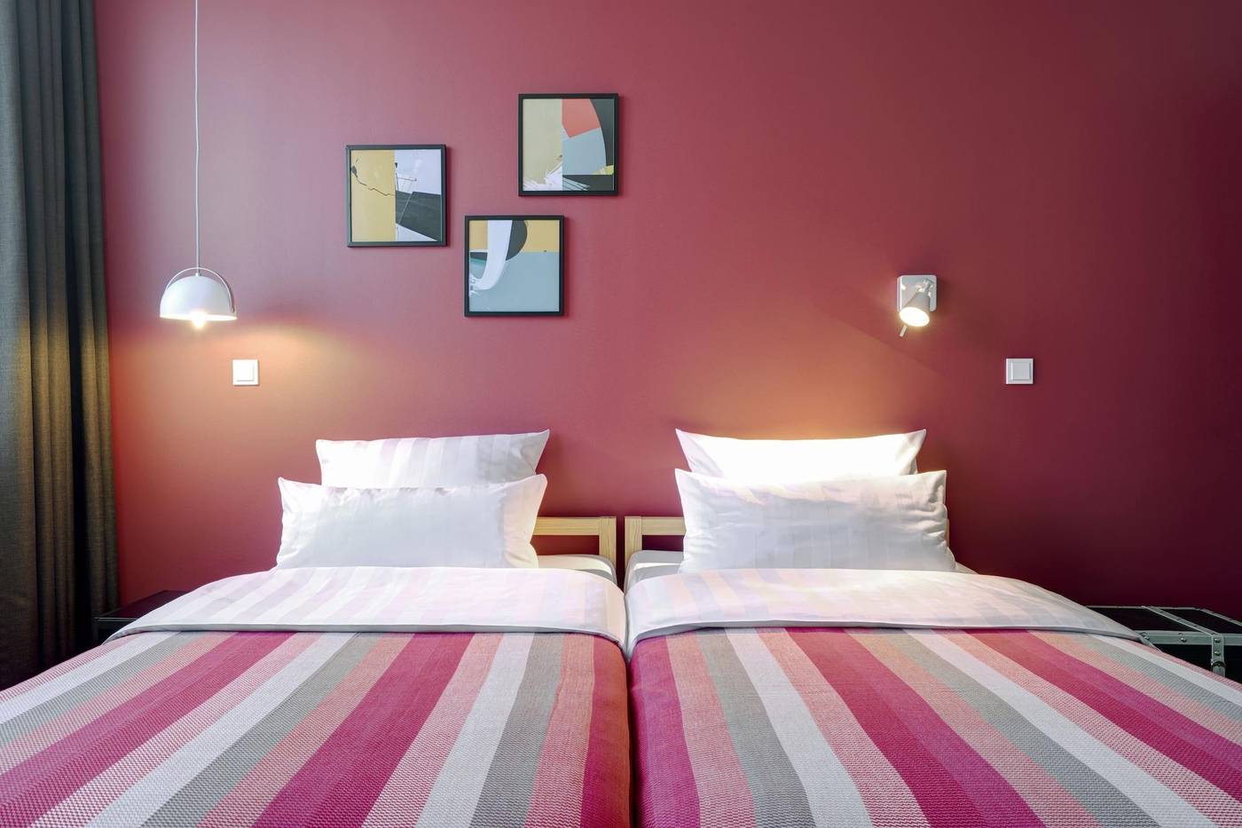 The-Circus-Apartments-Room-52