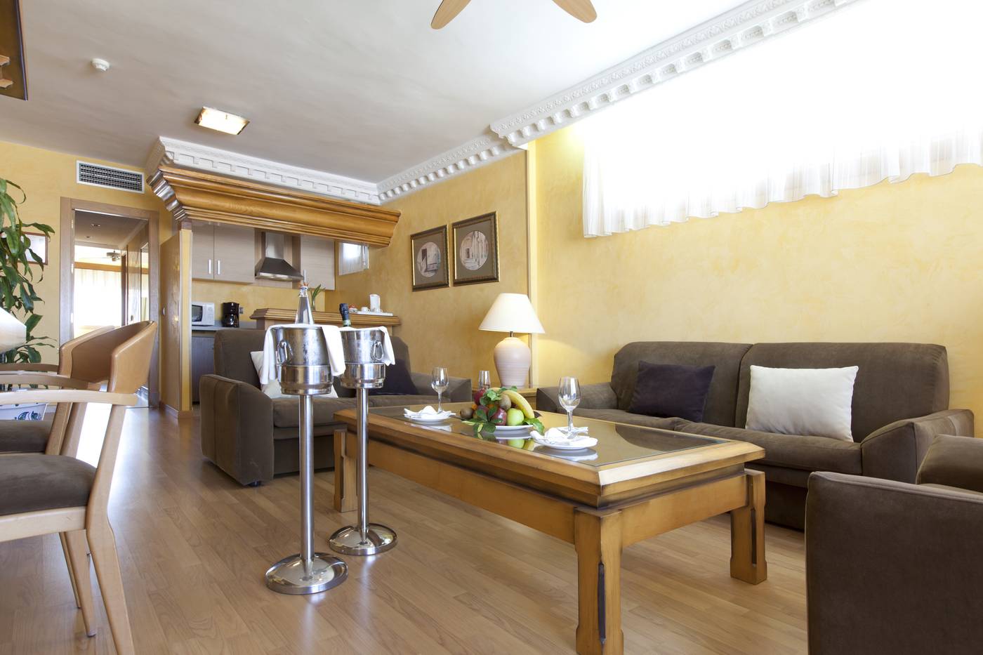 Playacapricho-Room-52