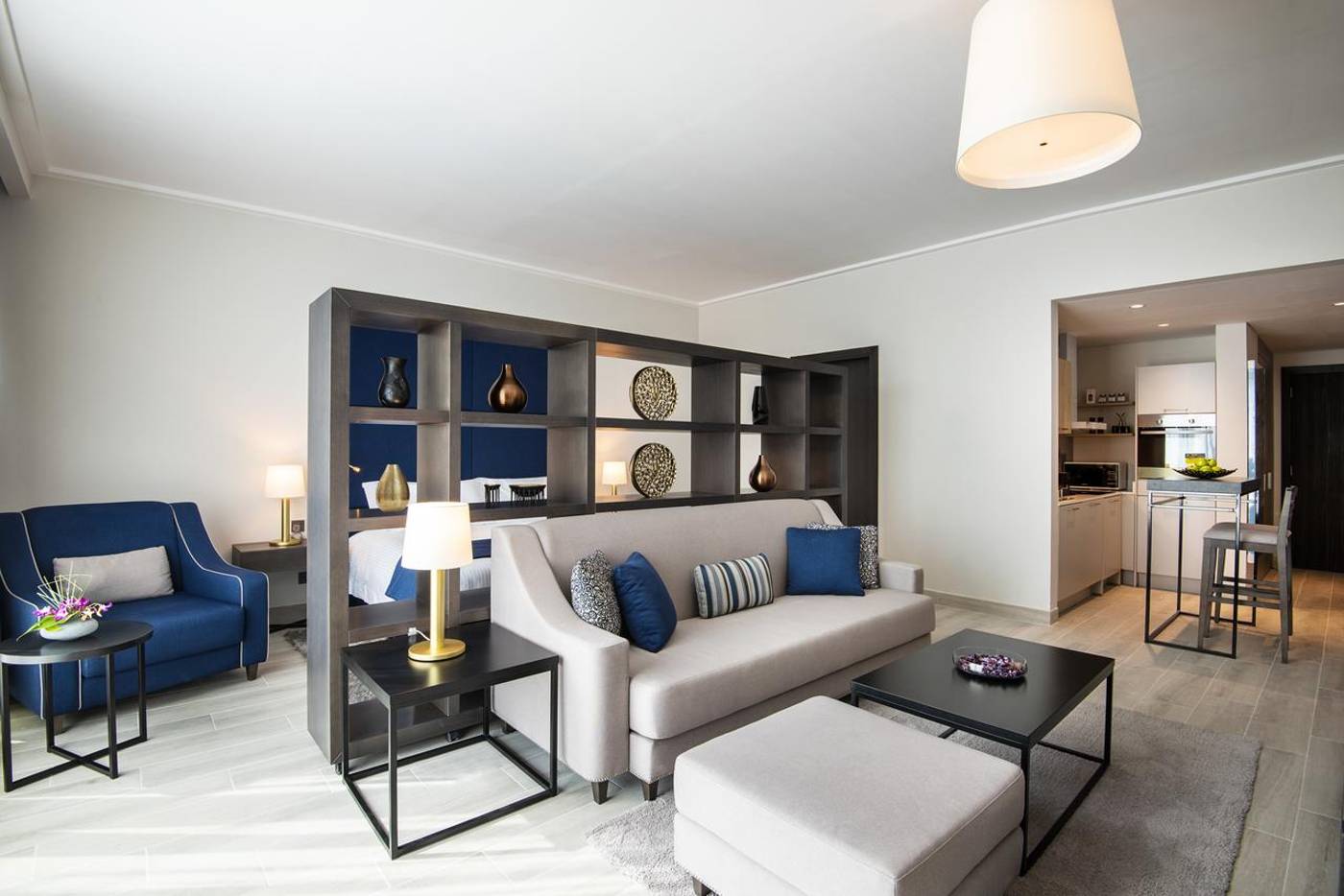 Centara-West-Bay-Hotel-and-Residences-Doha-Room-3