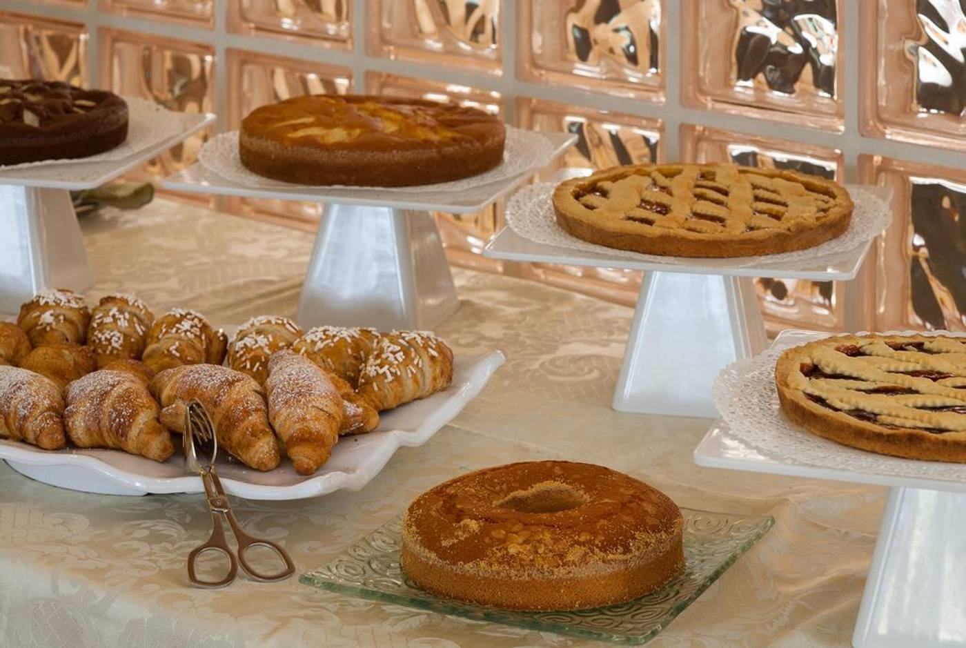 Best Western Hotel Leonardo da Vinci-Italy-Erba-General view-3