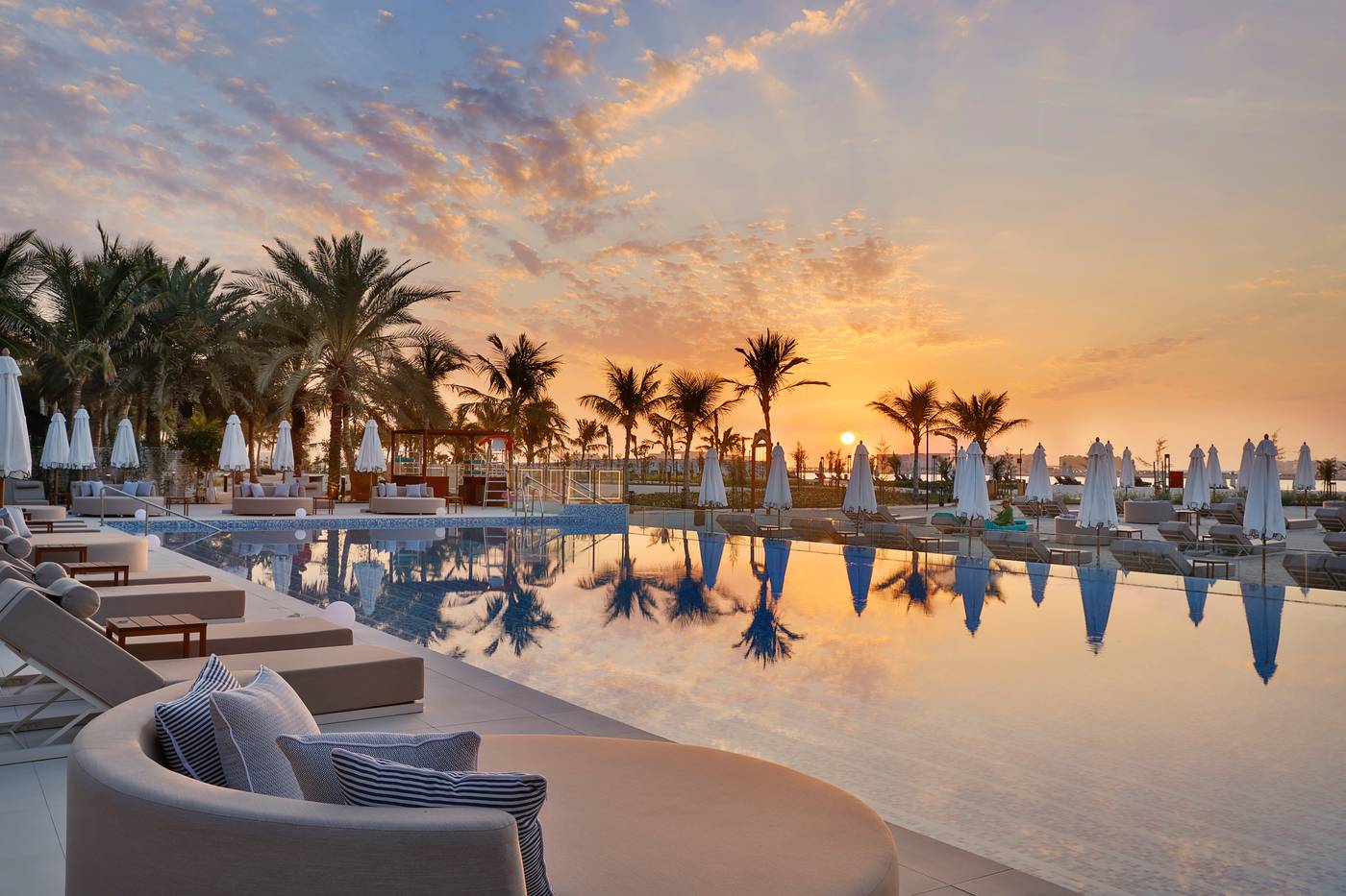 Waldorf-Astoria-Ras-Al-Khaimah-Pool-6