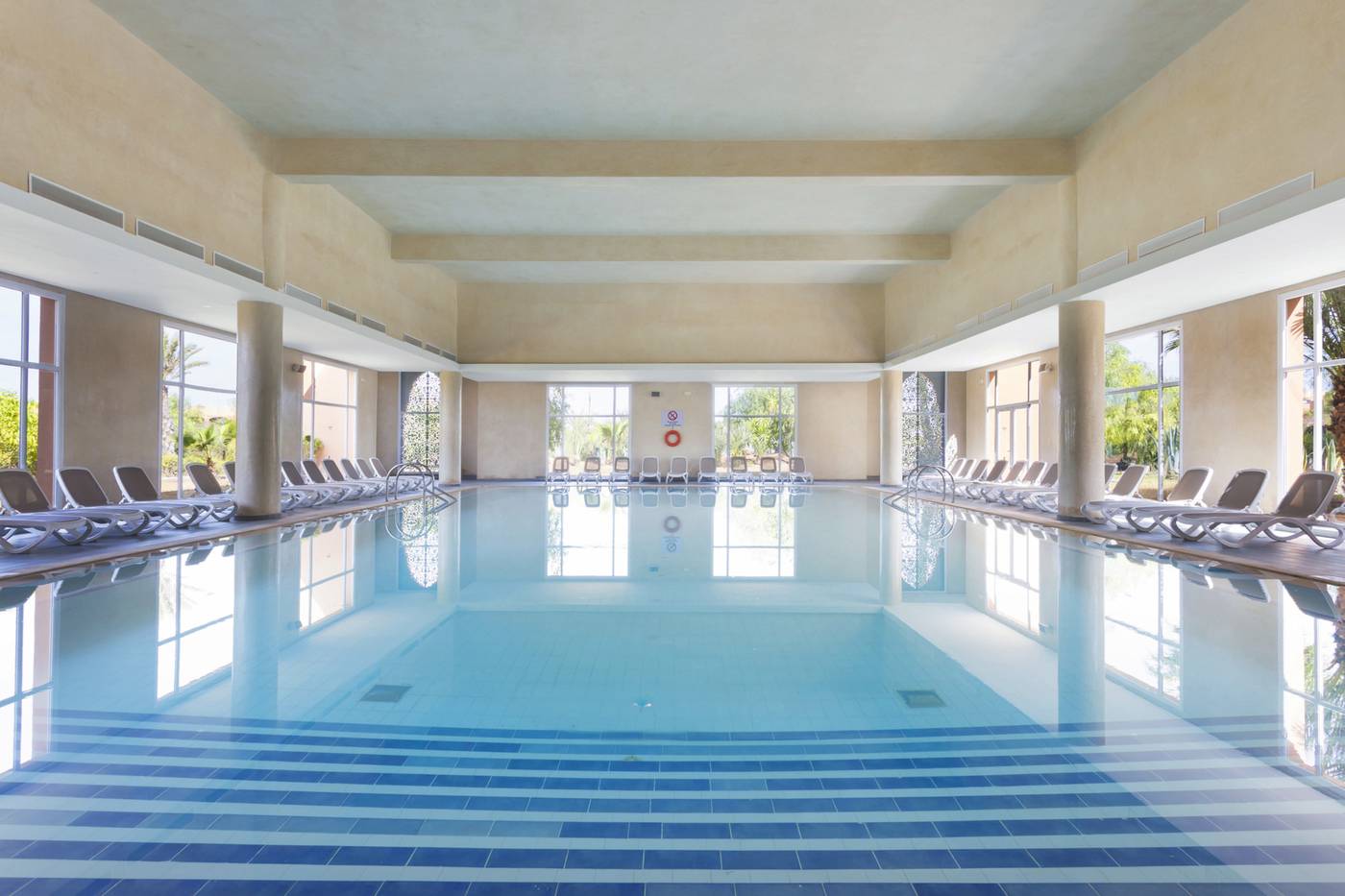 Hotel-Riu-Tikida-Palmeraie---All-Inclusive-Pool-55