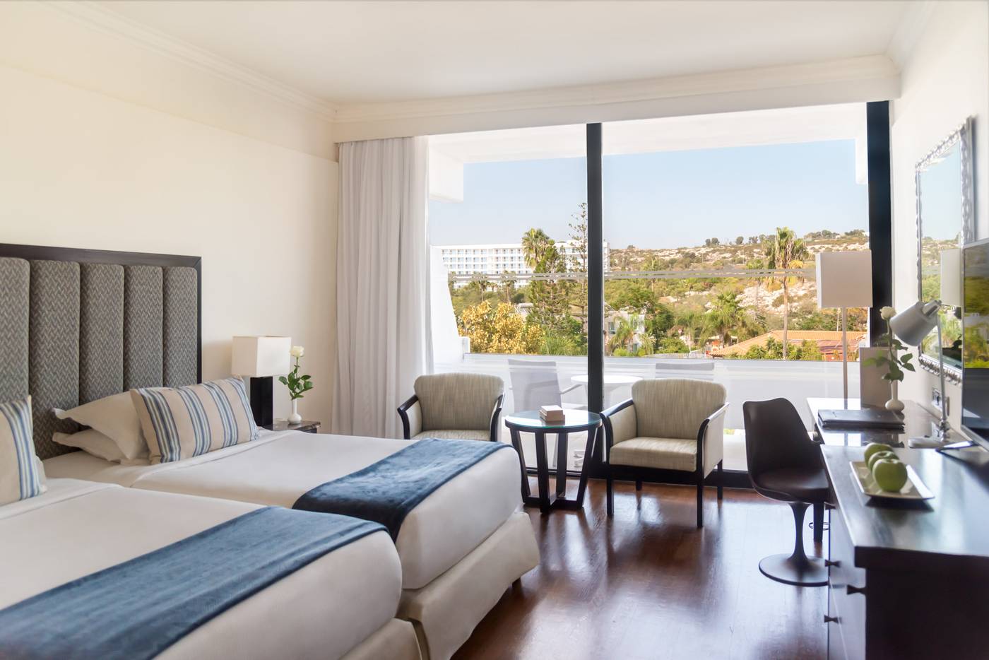 Grecian-Bay-Hotel-Room-21