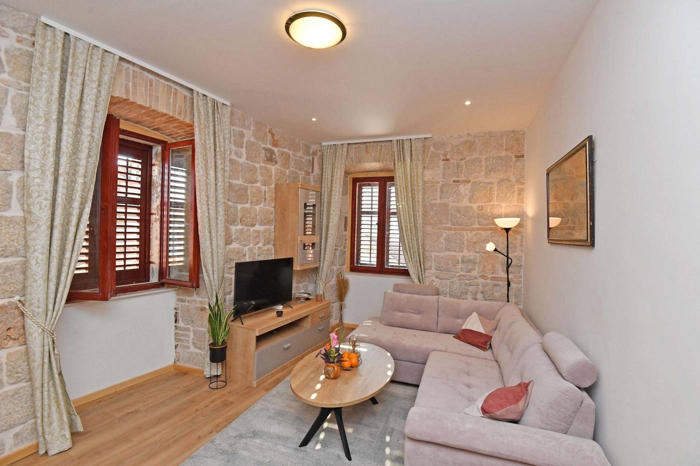 Orhan-Rooms-Dubrovnik-General-view-7