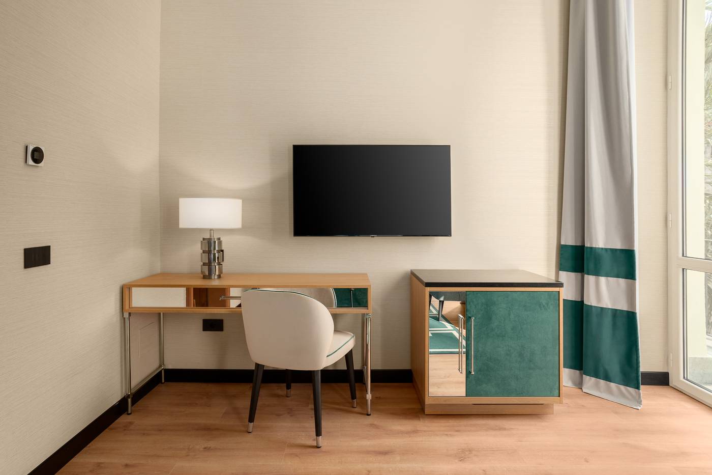 Capo-d-Africa---Colosseo-Room-17