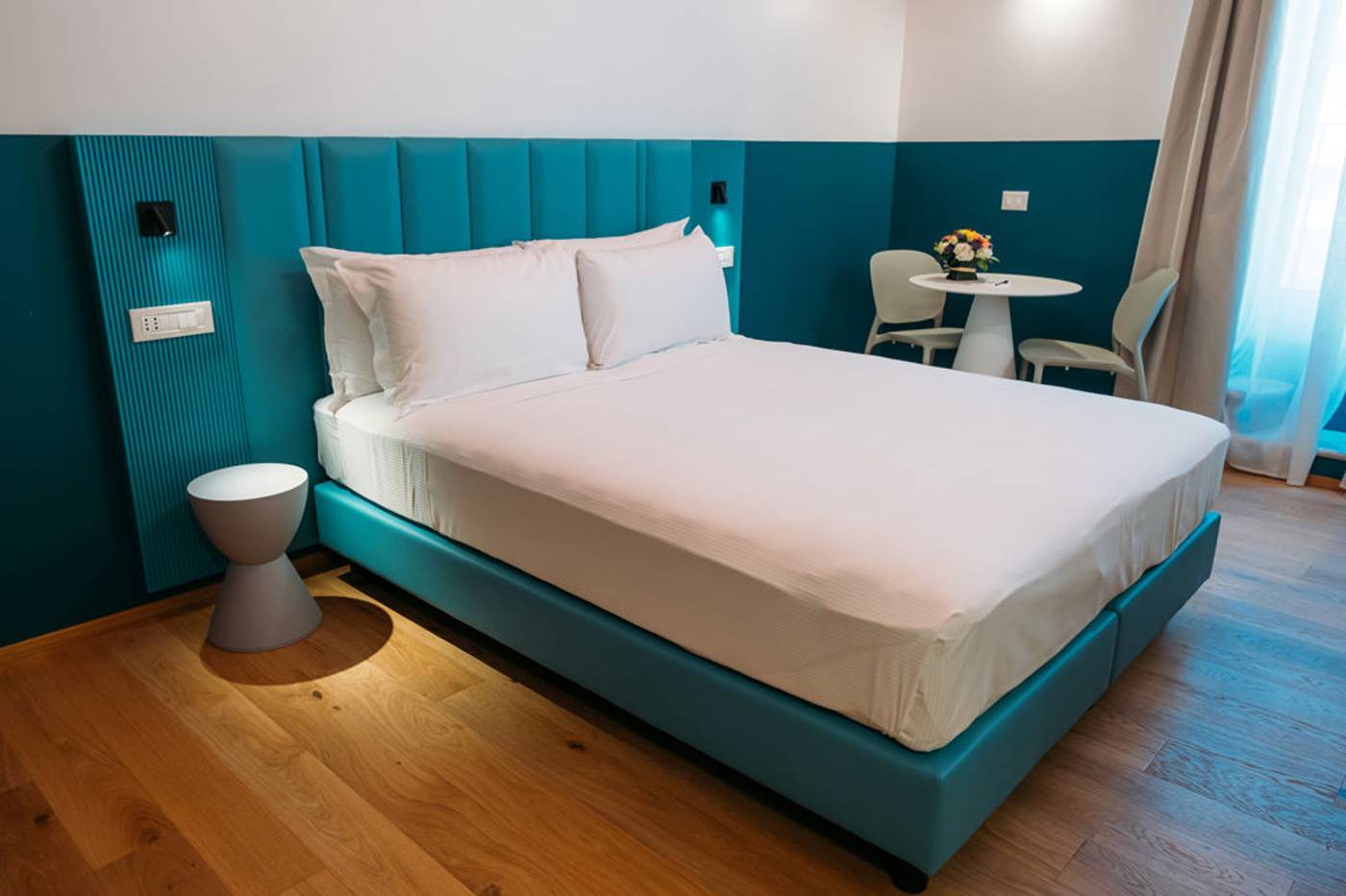 Boutique-Centrale-Palace-Room-17