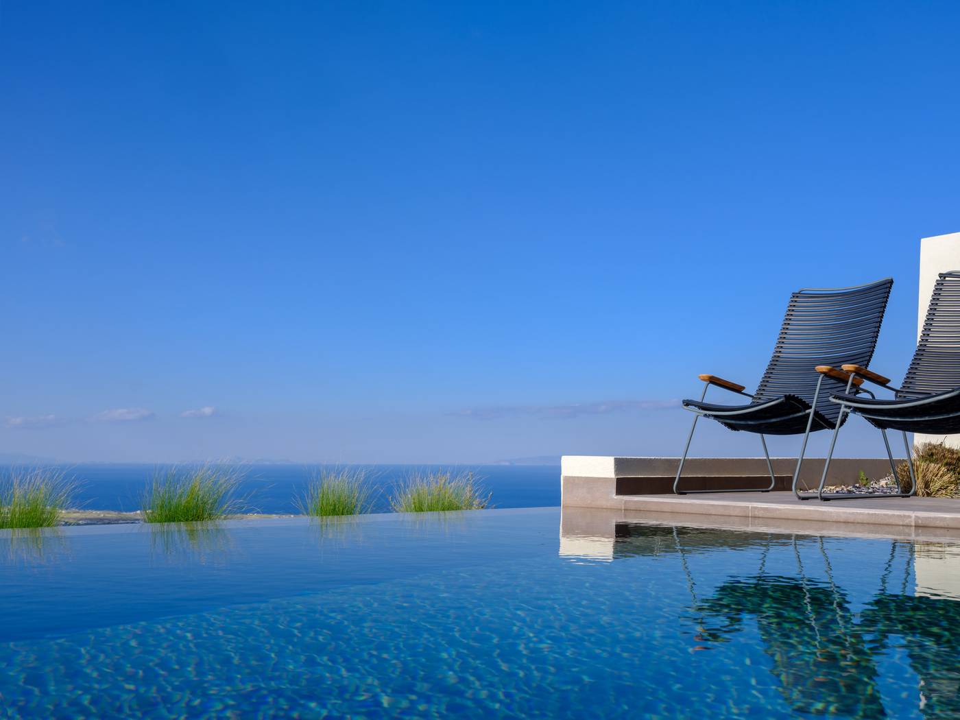 Apikia-Santorini-Room-13