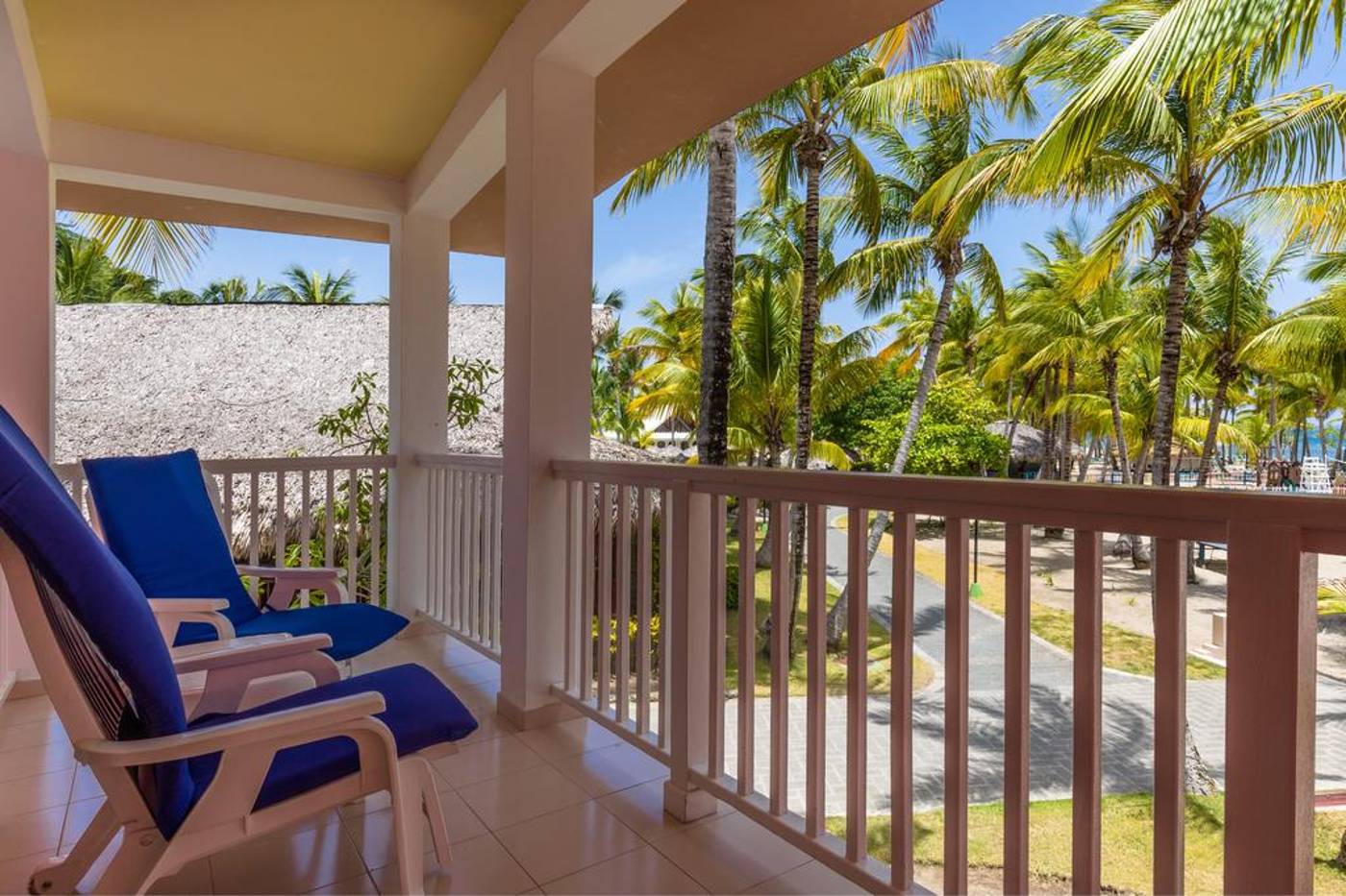 Playabachata Resort