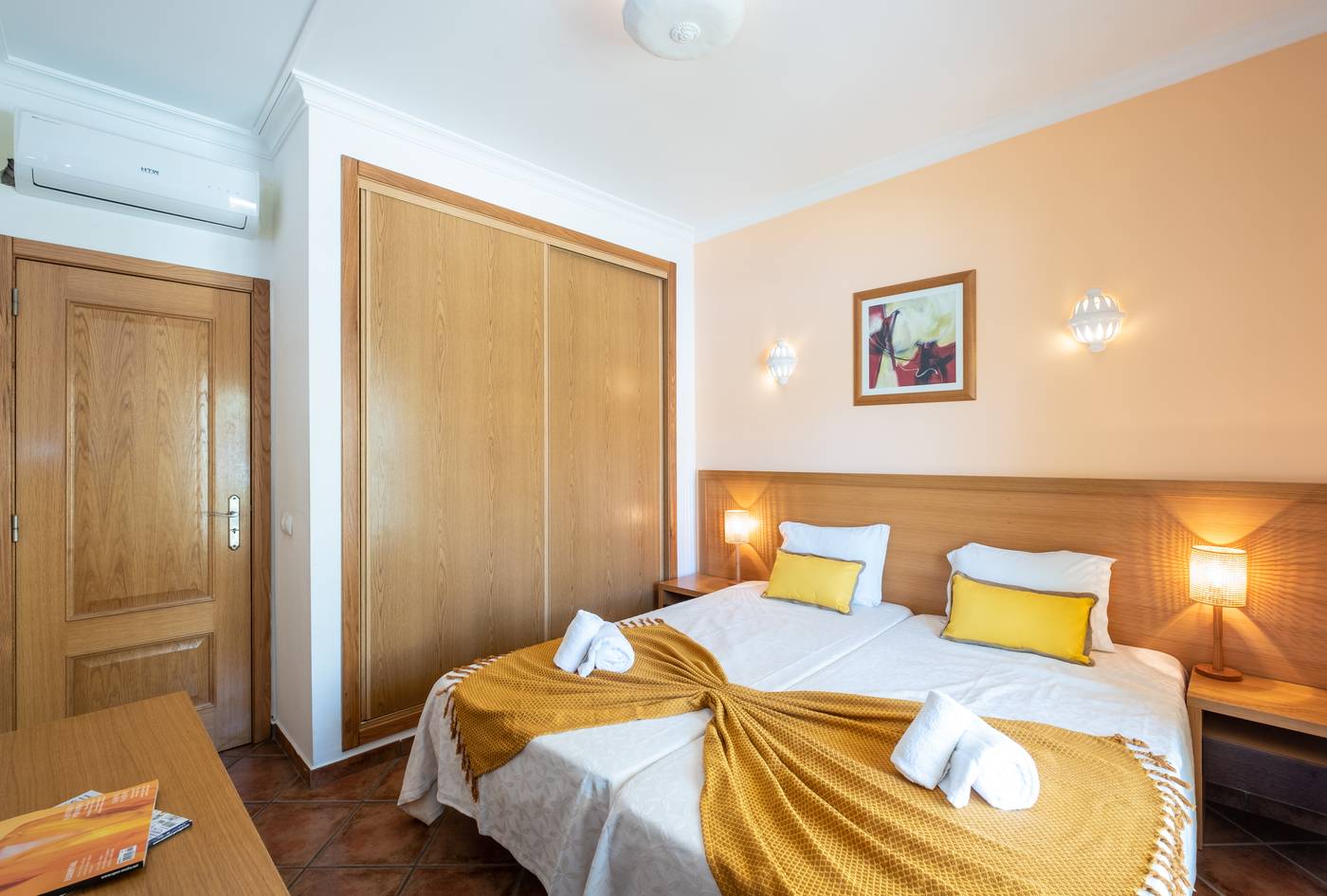 Jardins-Vale-de-Parra-Room-12