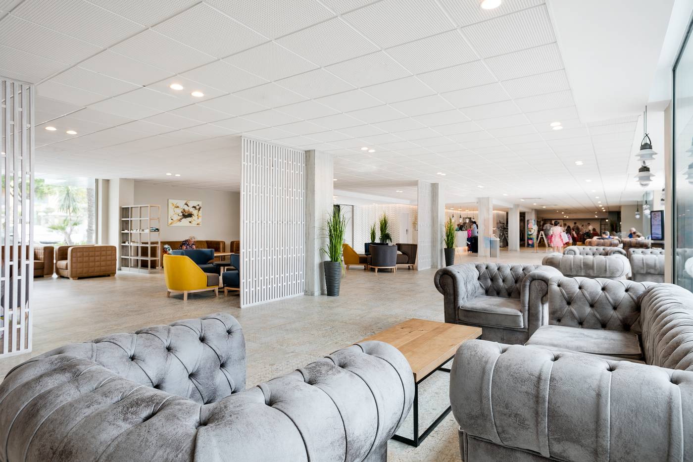 Best-Maritim-Lobby-31