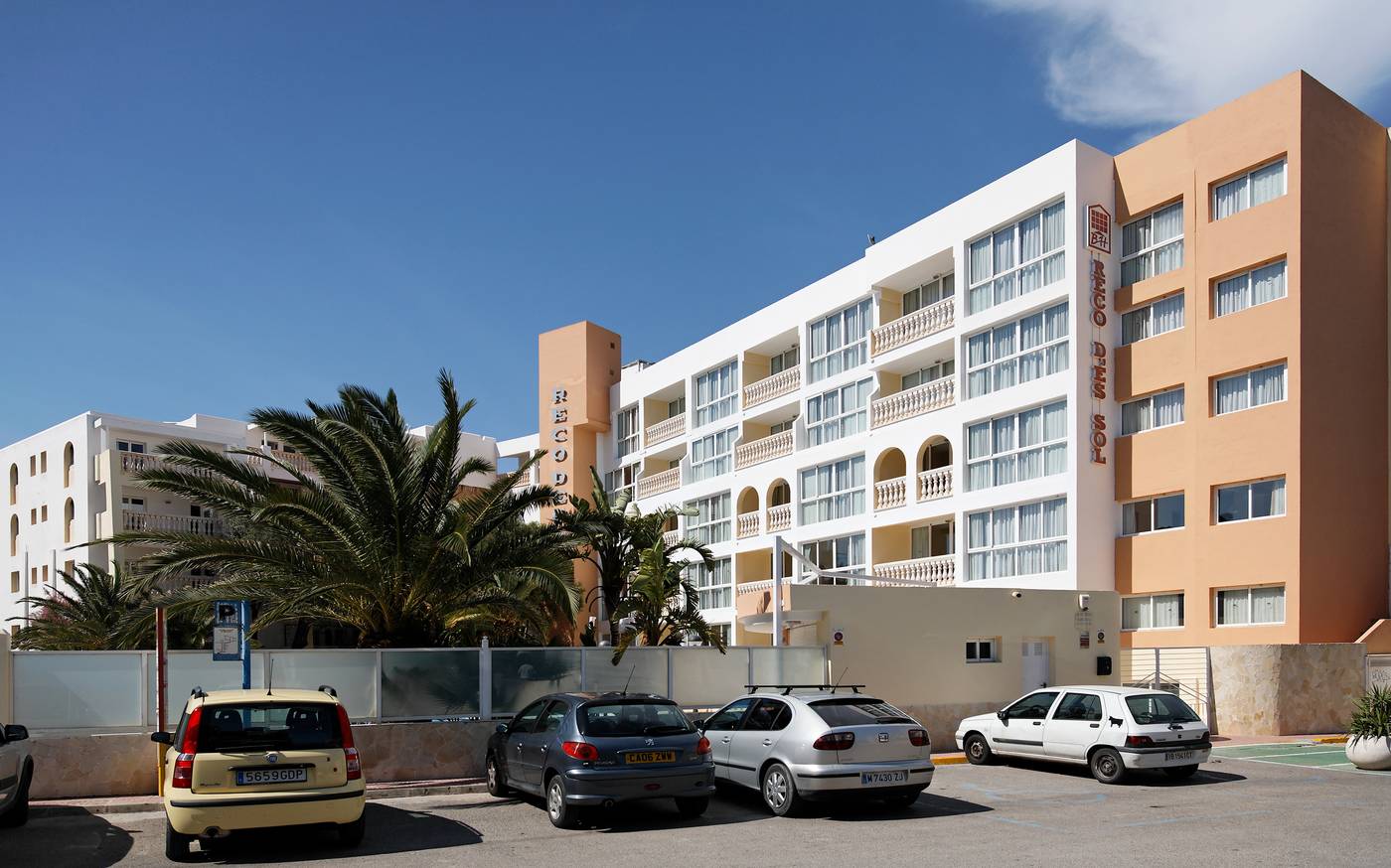 Aparthotel-Reco-des-Sol-Ibiza-General-view-10