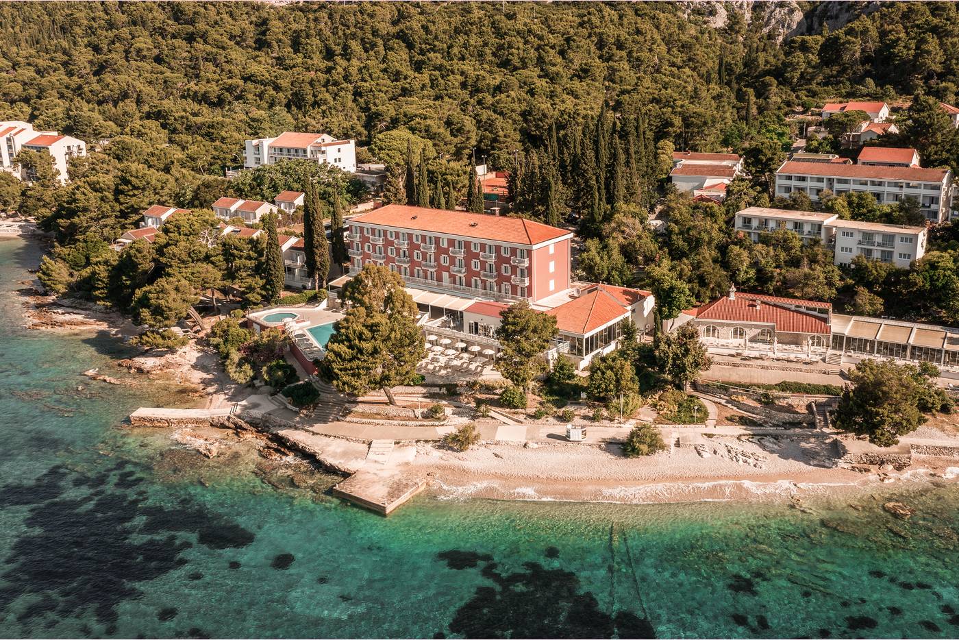 Aminess-Bellevue-Hotel-Beach-9