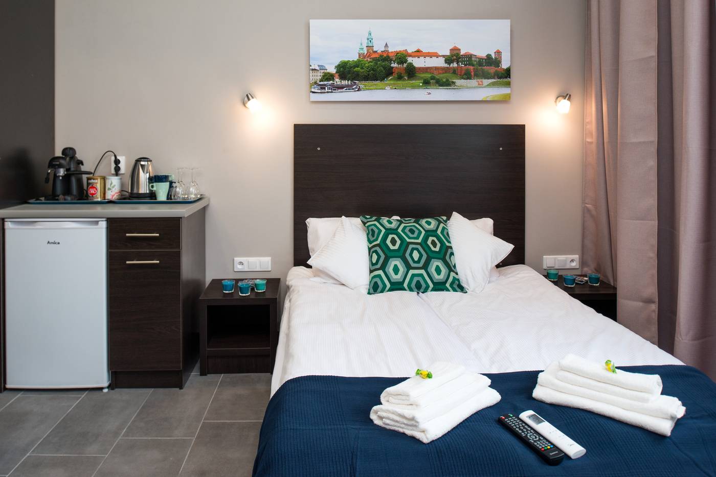 Happy-Tower-Krakow-Room-7