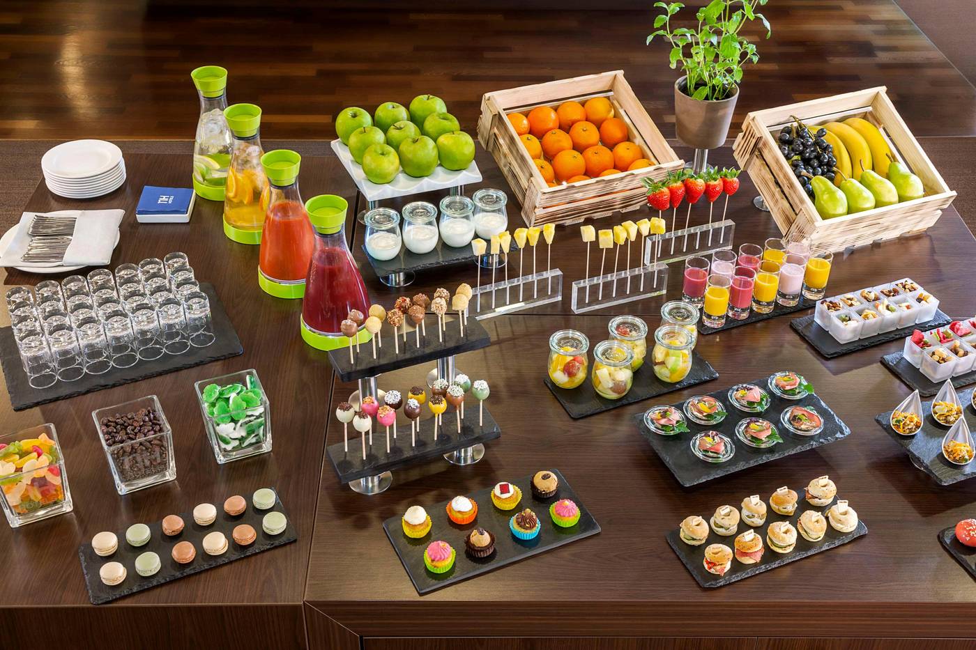 NH-Collection-Berlin-Mitte-am-Checkpoint-Charlie-Conferences-58