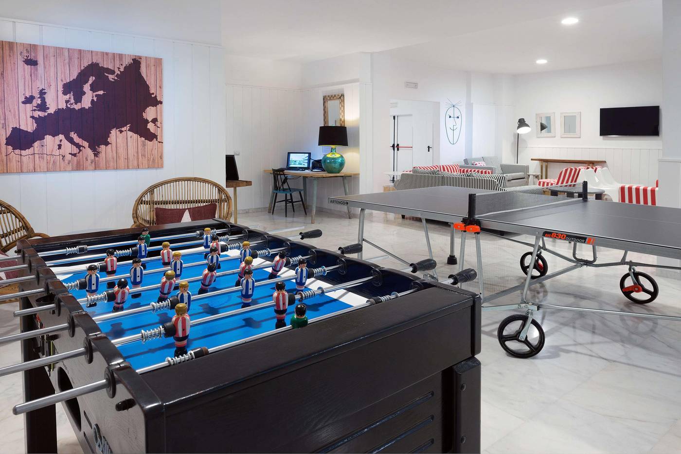 Marina-Suites-Sports-and-Entertainment-68