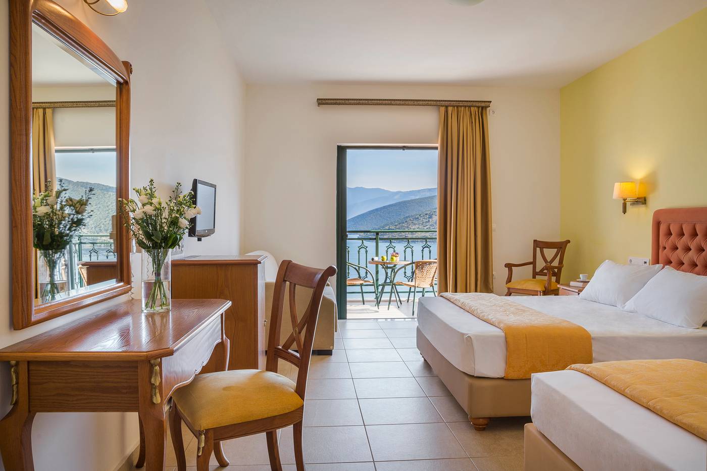 Kefalonia-Bay-Palace-Room-22