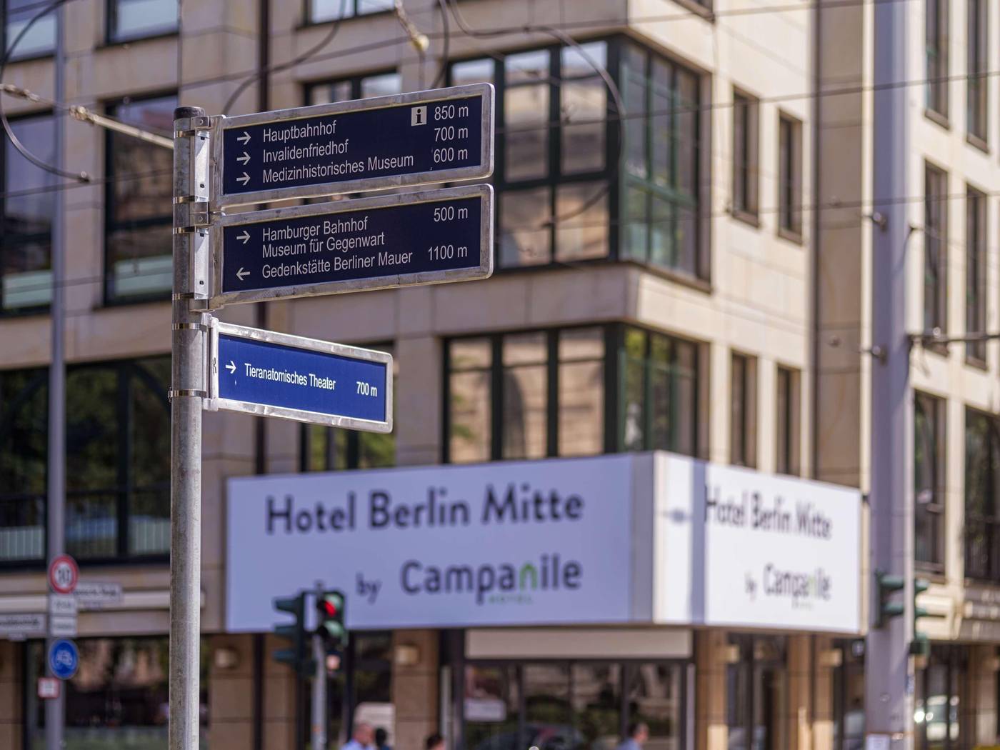 Berlin-Mitte-by-Campanile-General-view-69