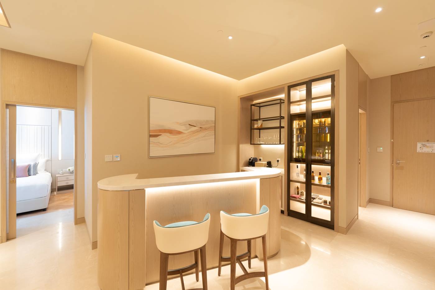 Five-Luxe-Hotel-Room-34