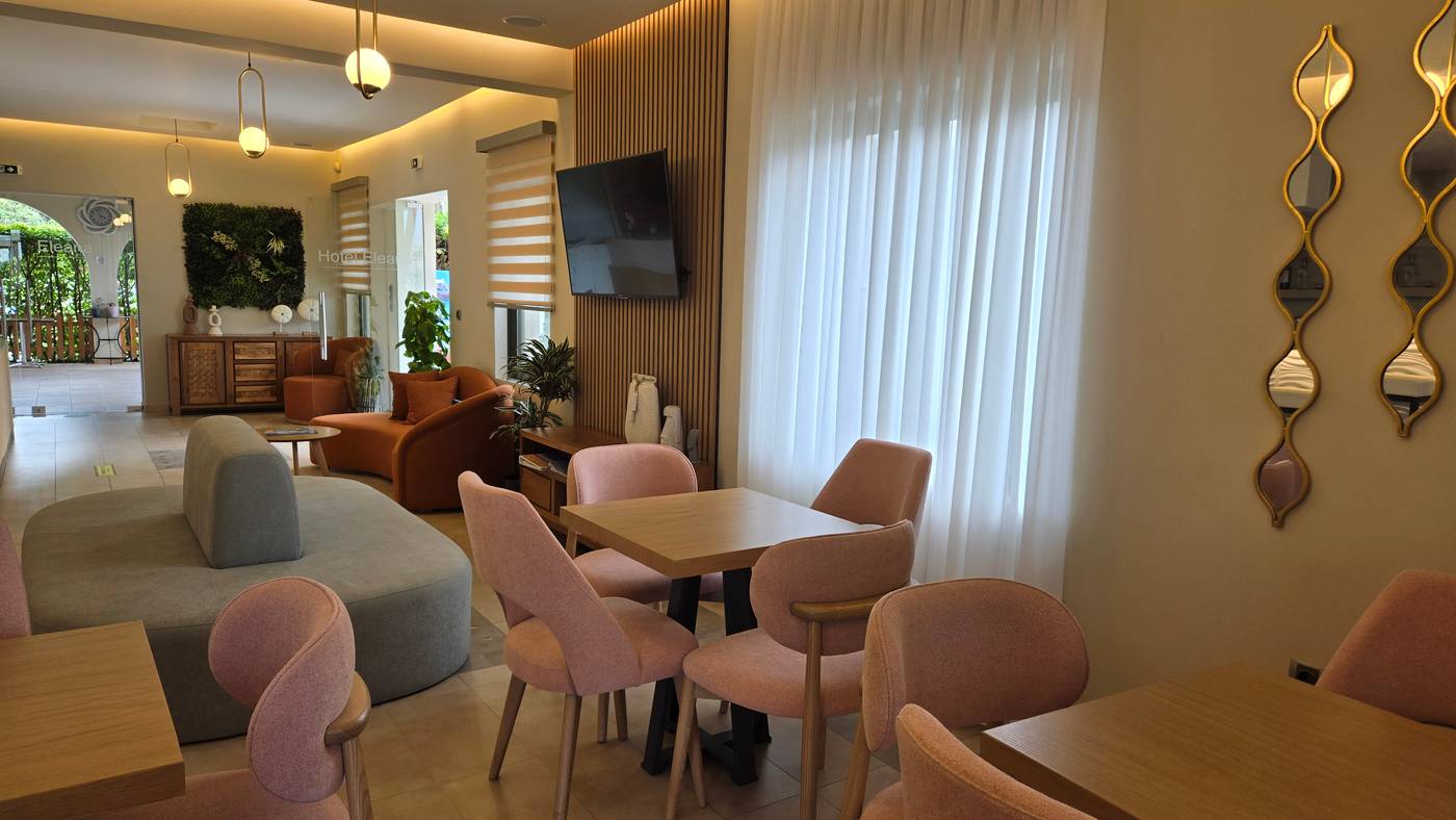 Eleana-Hotel-Lobby-37