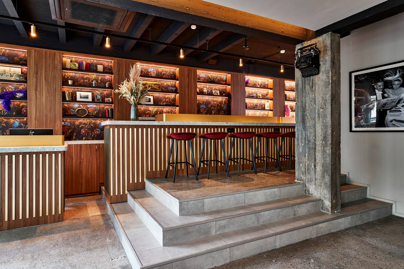 The-Scott-Hotel-Bar-11