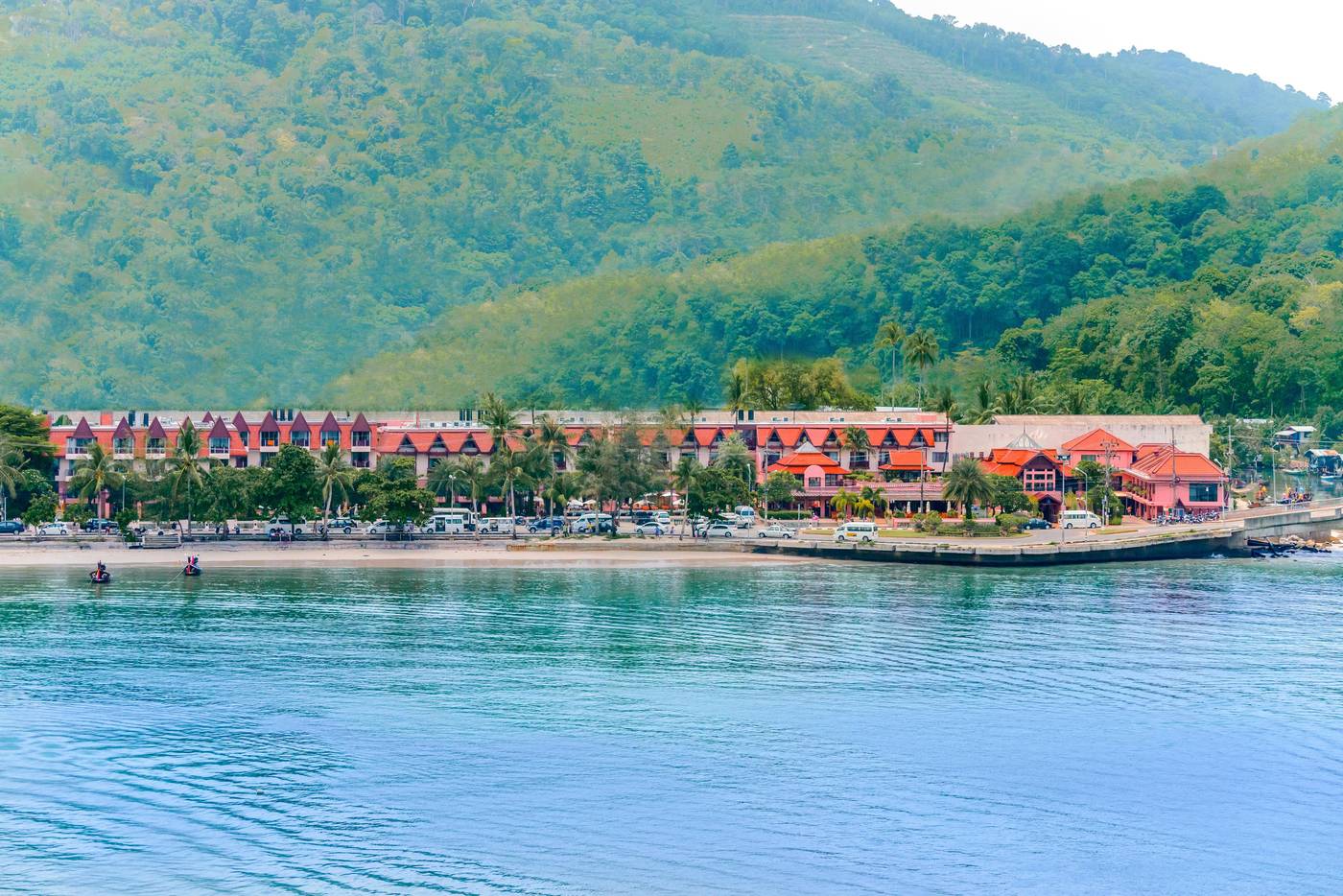 Seaview-Patong-Beach-40