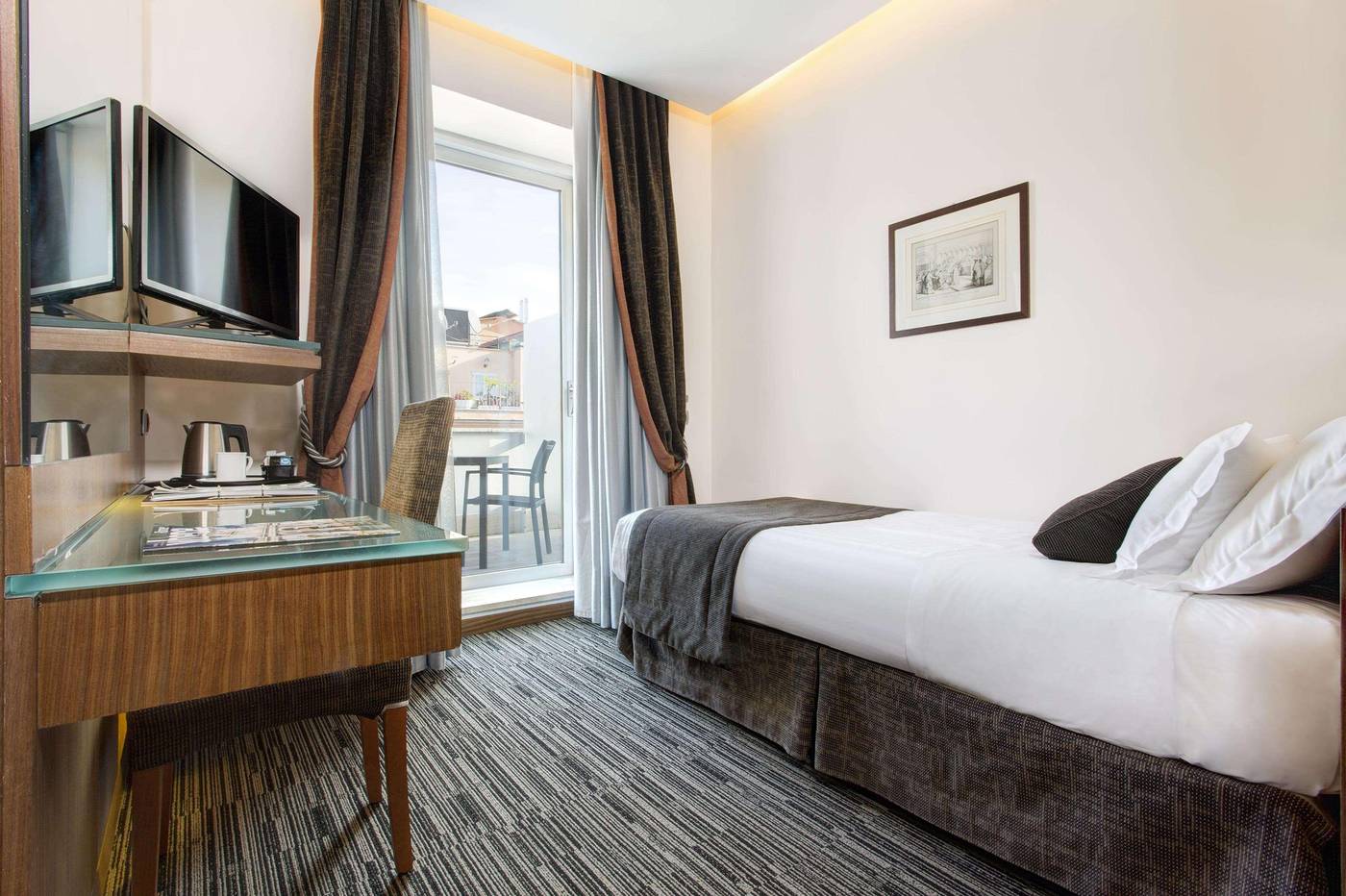 Best-Western-Plus-Hotel-Universo-Room-8