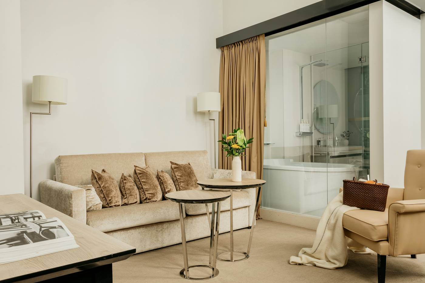 Gran-Melia-Palacio-de-los-Duques-Room-58