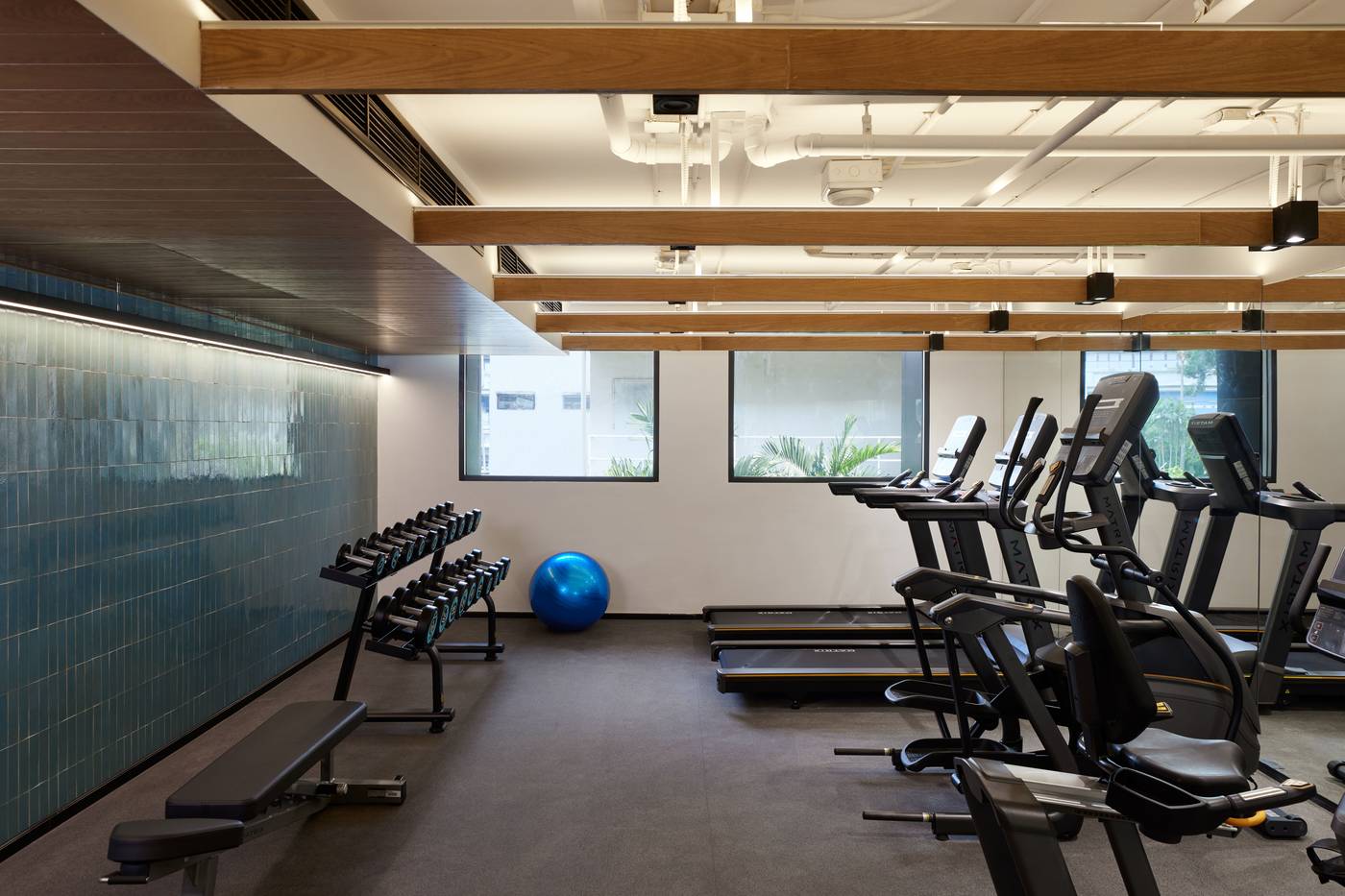 ASAI-Bangkok-Sathorn-Sports-and-Entertainment-19