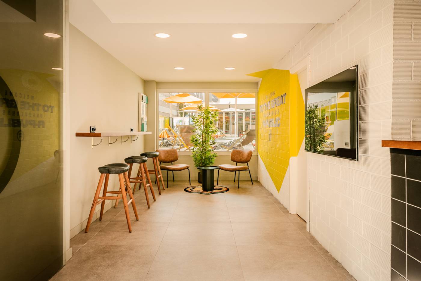 Ryans-Ibiza-Apartments---Adults-Only-Lobby-51