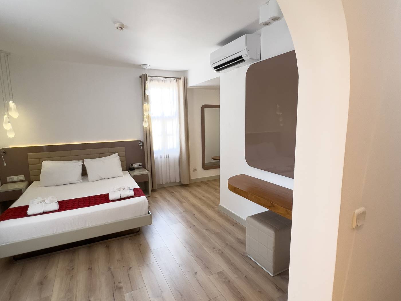 Puding-Hotel-Room-26