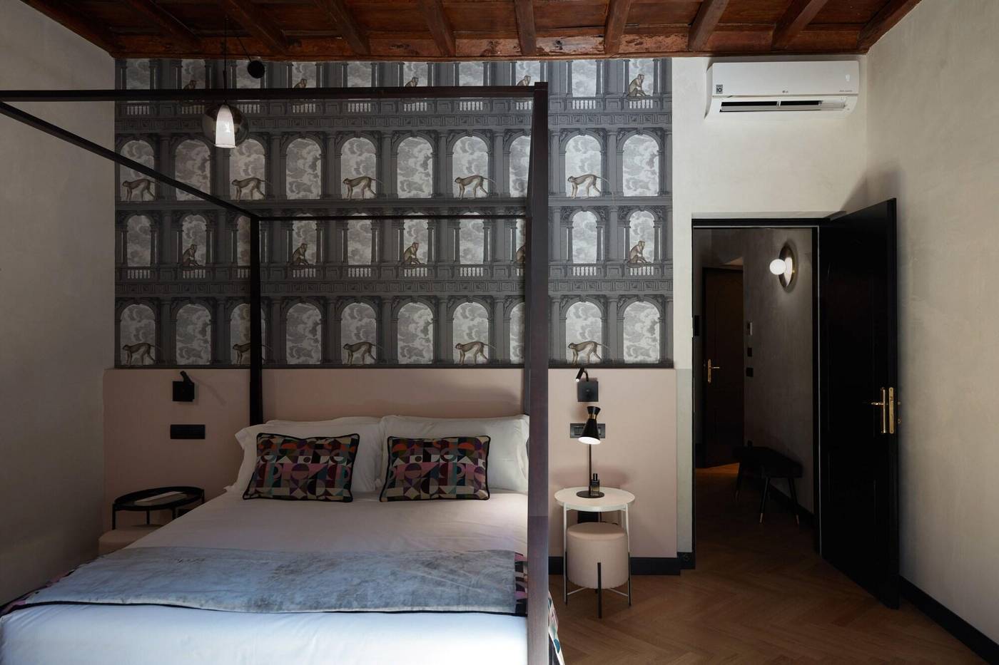 Naman-Hotellerie-Room-10