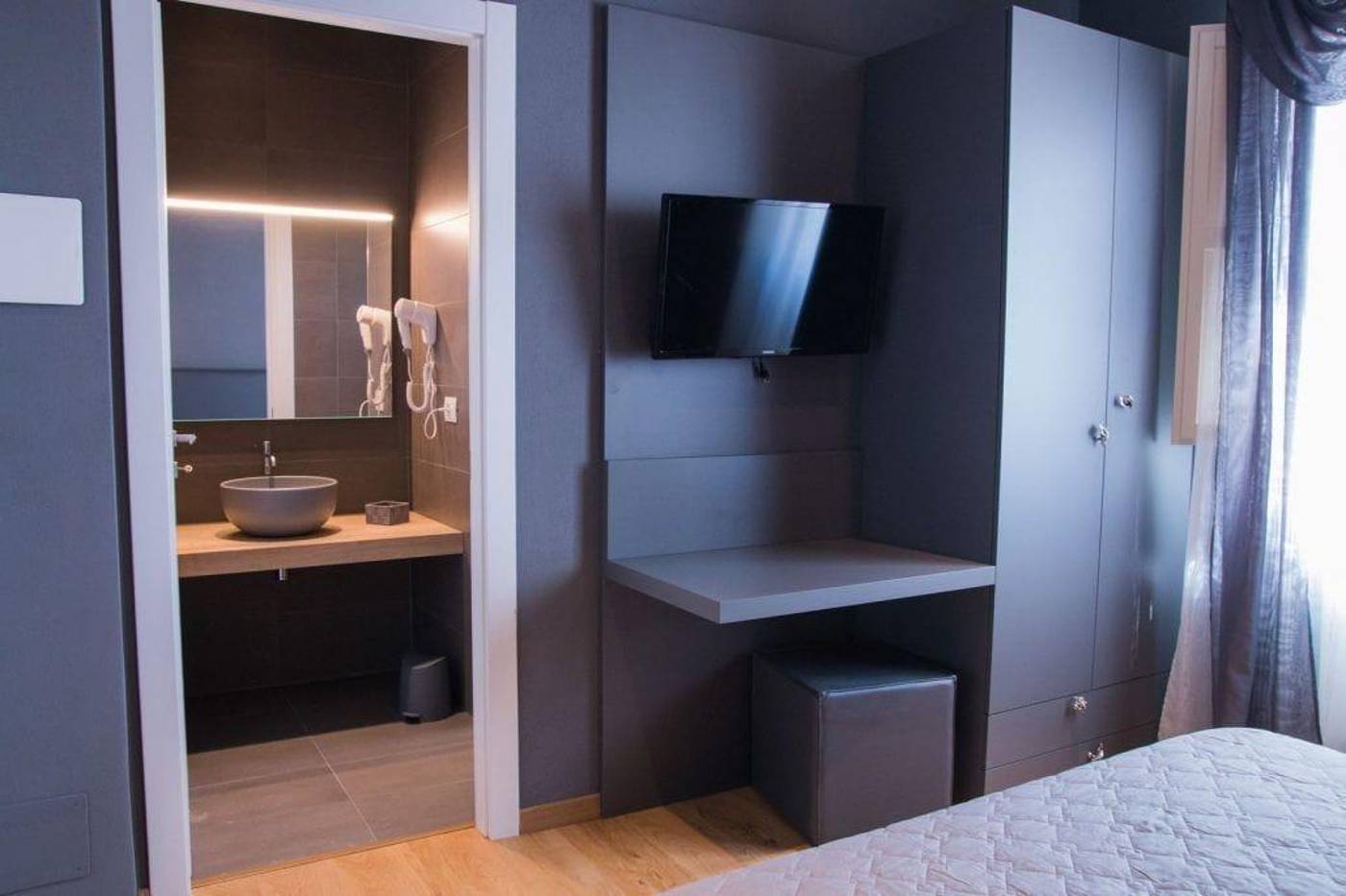 B&B Silvia-Italy-VECCHIANO-Room-9