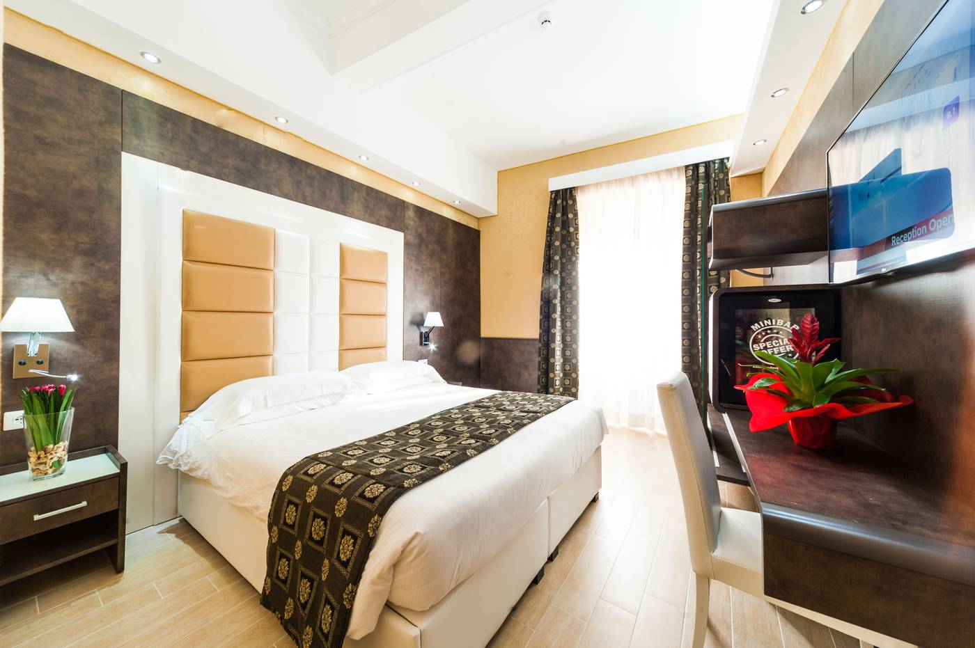 Relais-Trevi-95-Boutique-Hotel-Room-6