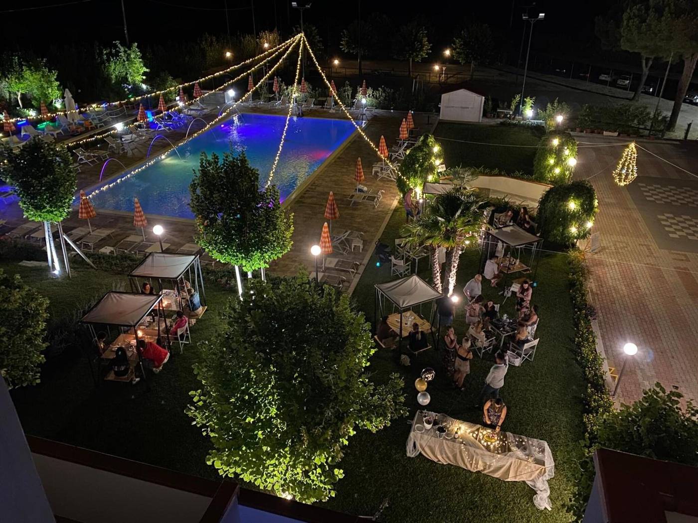 Pineto-Resort-Pool-42