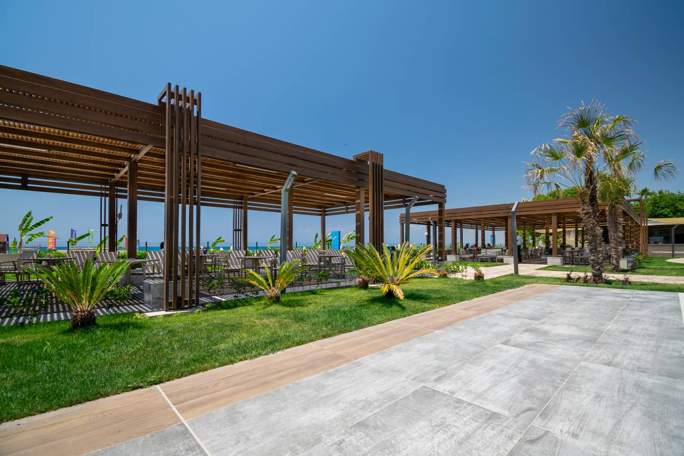 Armas-Bella-Luna-Bar-21