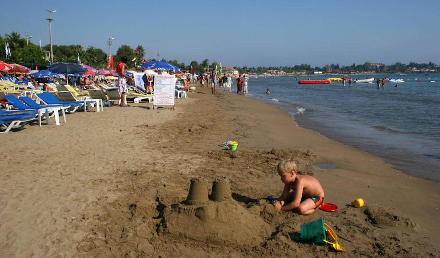 Selenium-Hotel-Beach-34