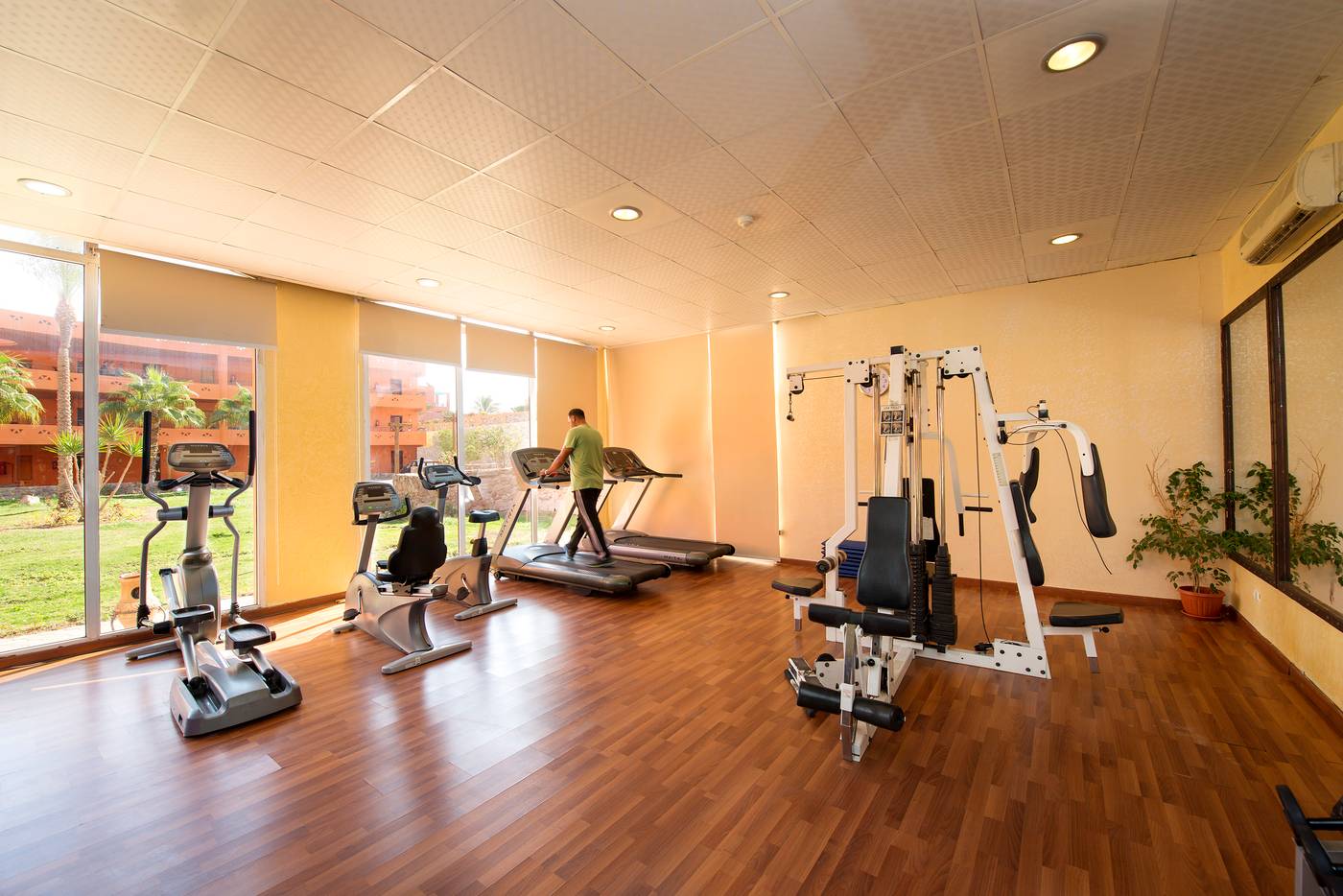 Amwaj-Oyoun-Resort---Spa-General-view-64