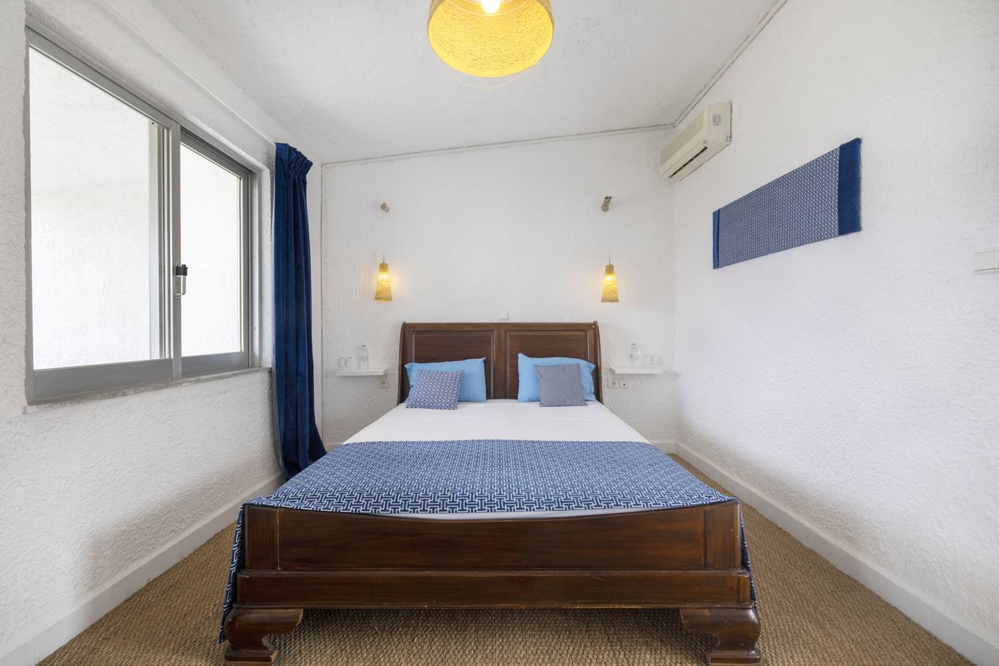 Lassion-Golden-Bay-Room-19