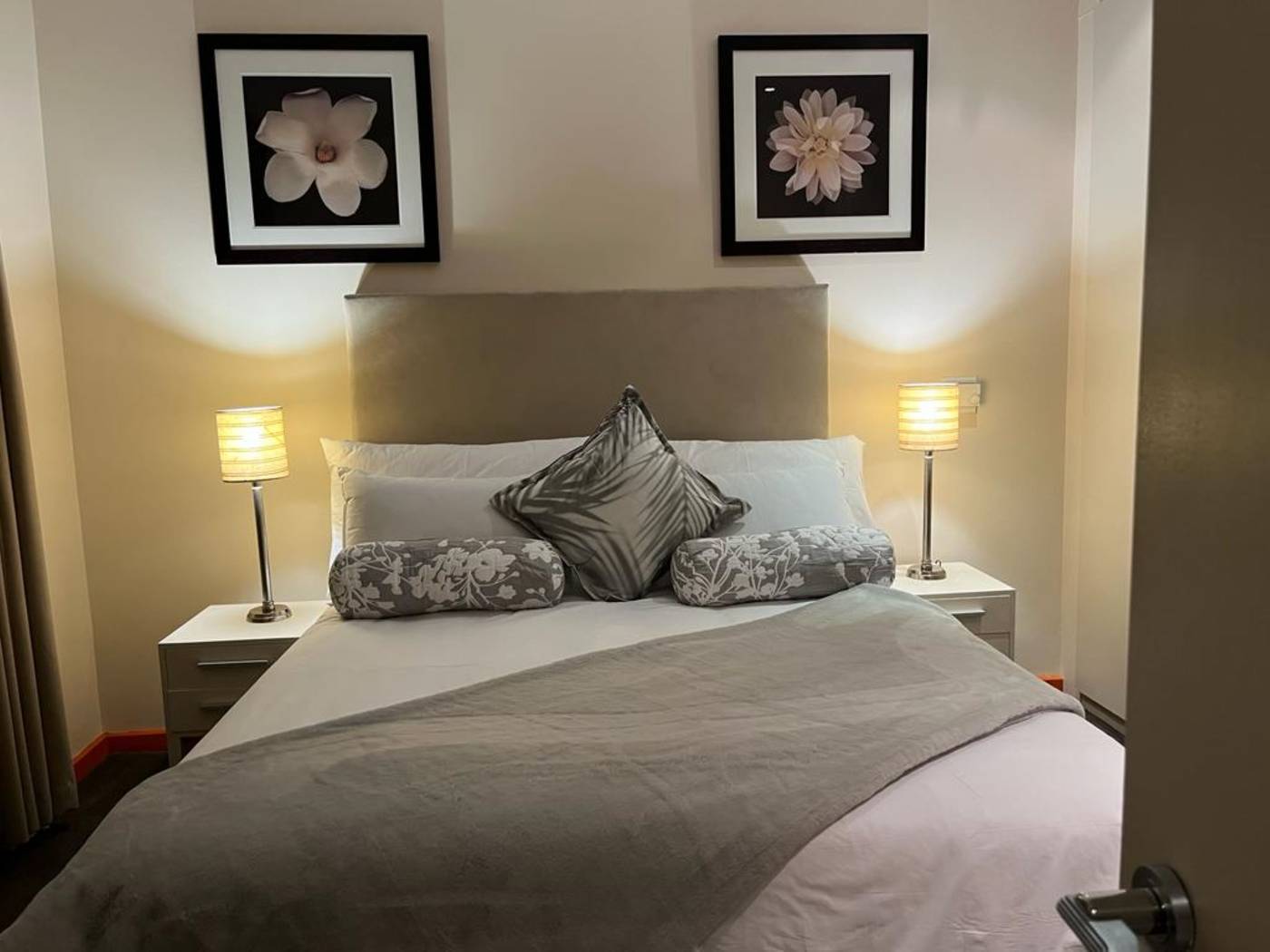 Mandela-Rhodes-Place-Hotel---Spa-Room-36