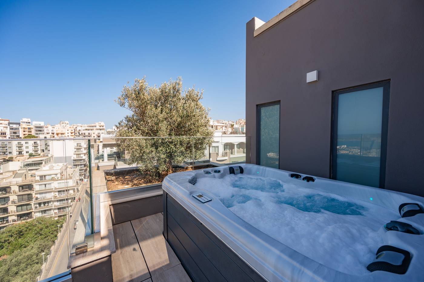 Maritim-Antonine-Hotel---Spa-Room-56