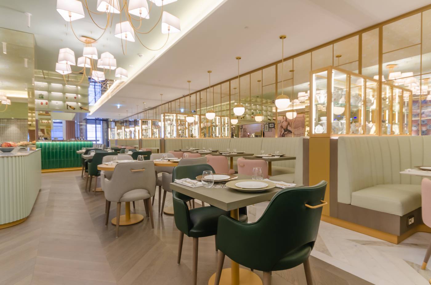 The-Emerald-House-Lisbon--Curio-Collection-by-Hilt-Restaurant-73