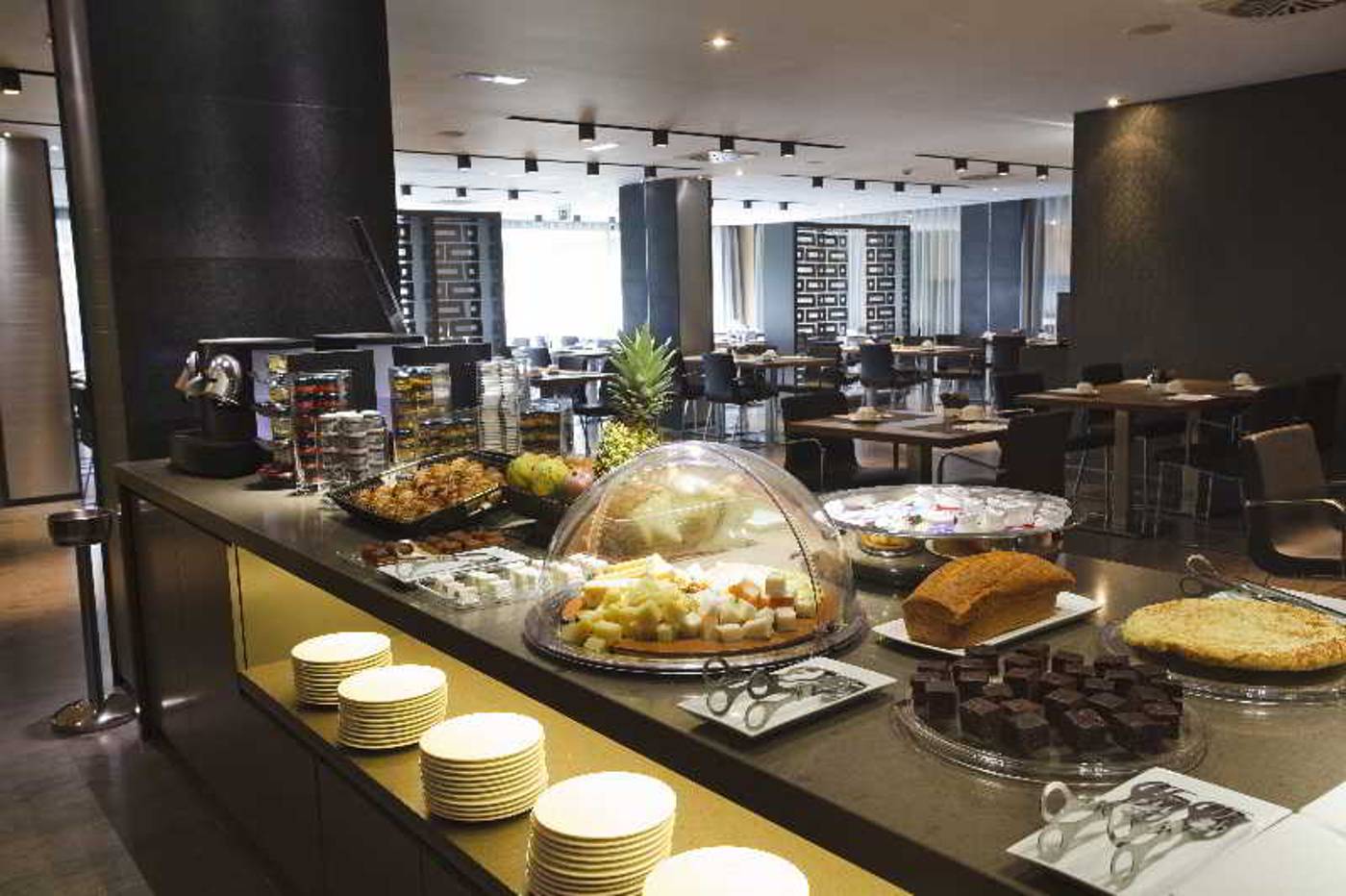 AC-Madrid-Atocha-Restaurant-38