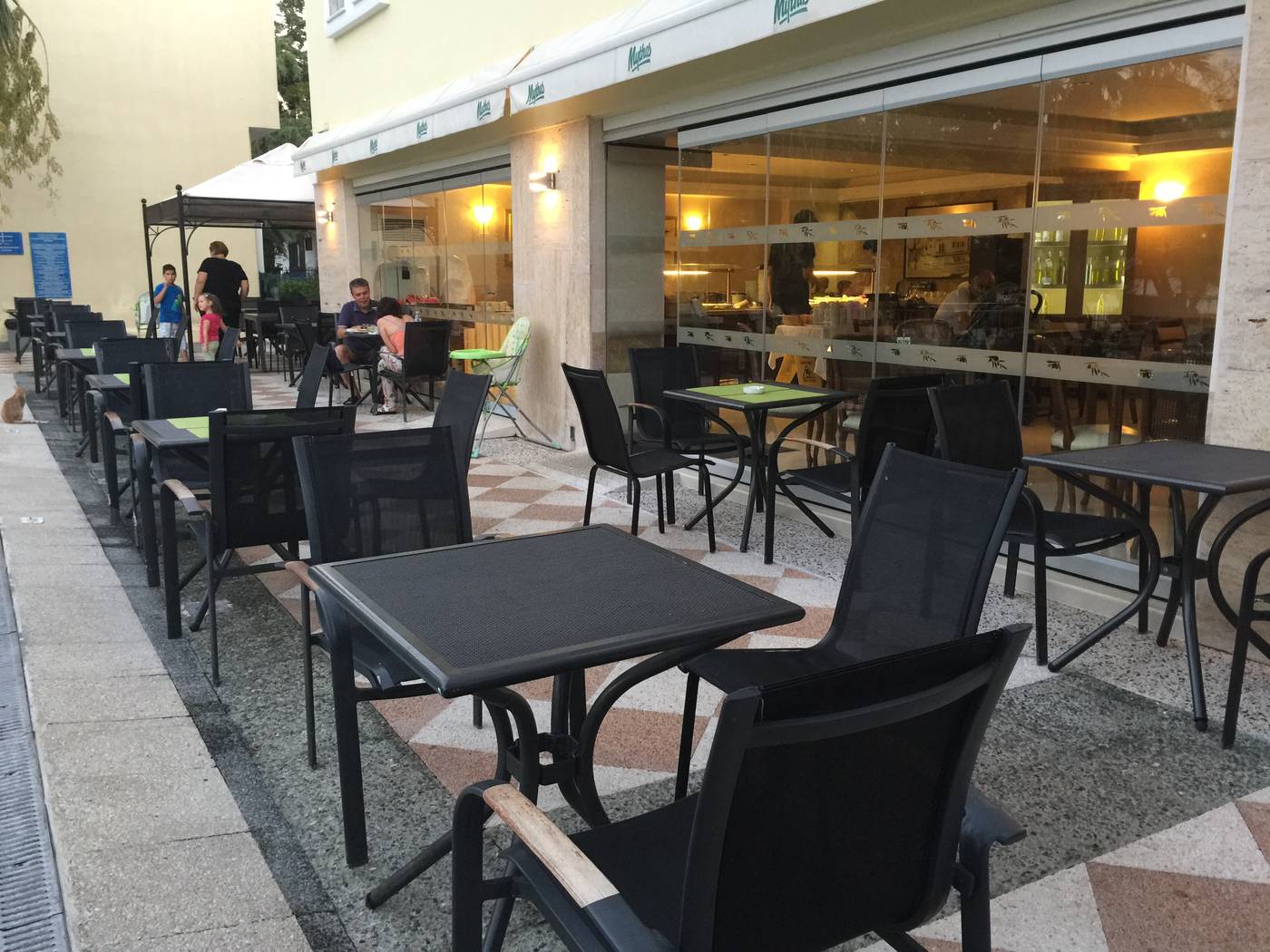 Naias-Beach-Hotel-Restaurant-24